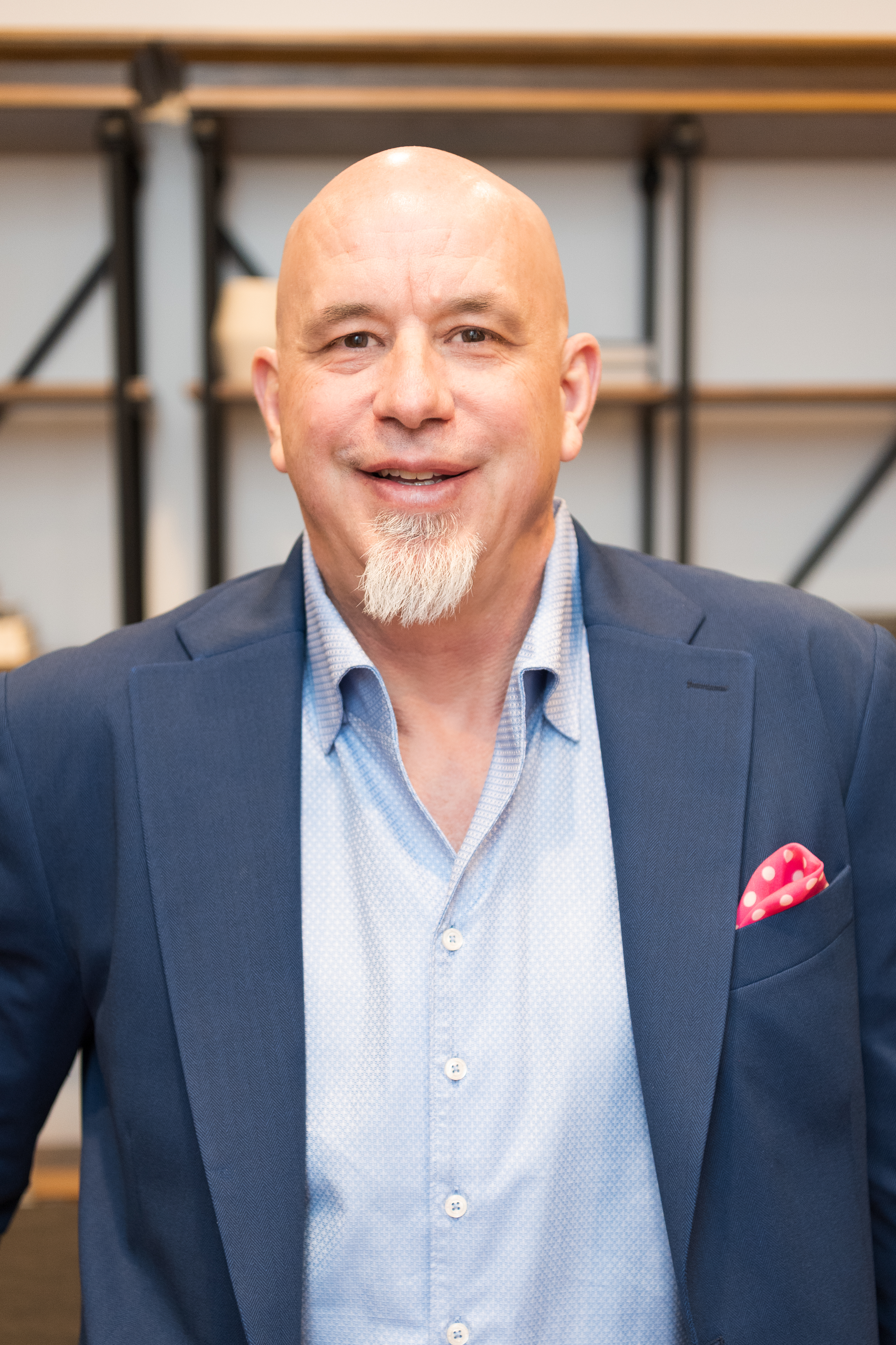 Dr. Charles Svendsen